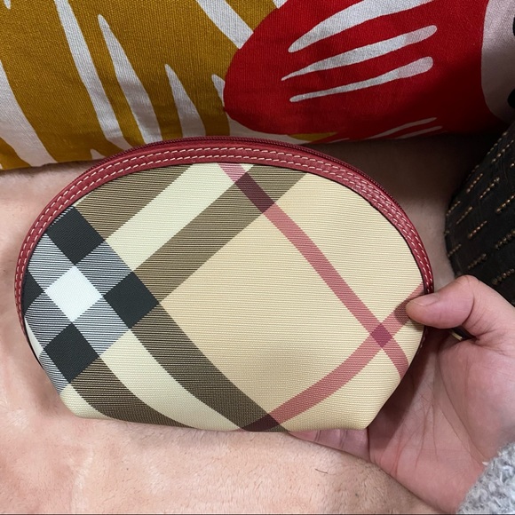 Burberry London Cosmetic Pouch - Picture 7 of 7
